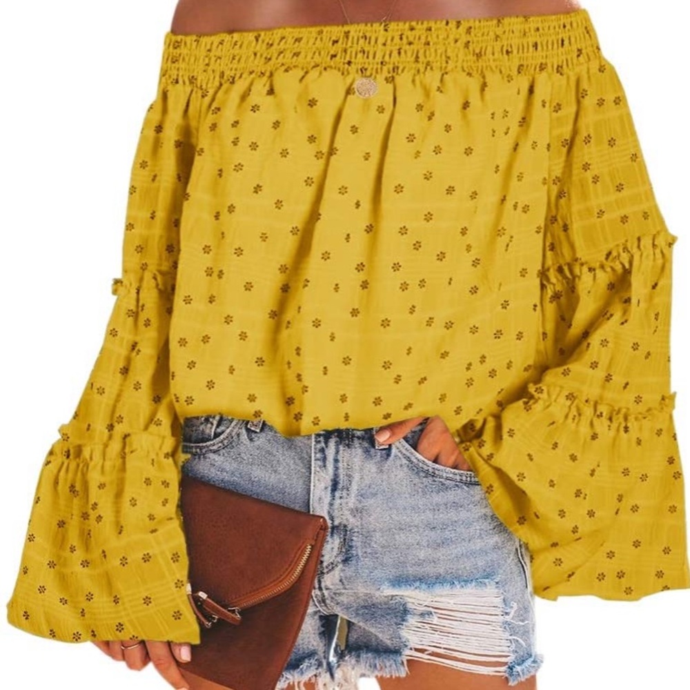 - Women’s off shoulder Long sleeve top - Picture 3 of 3